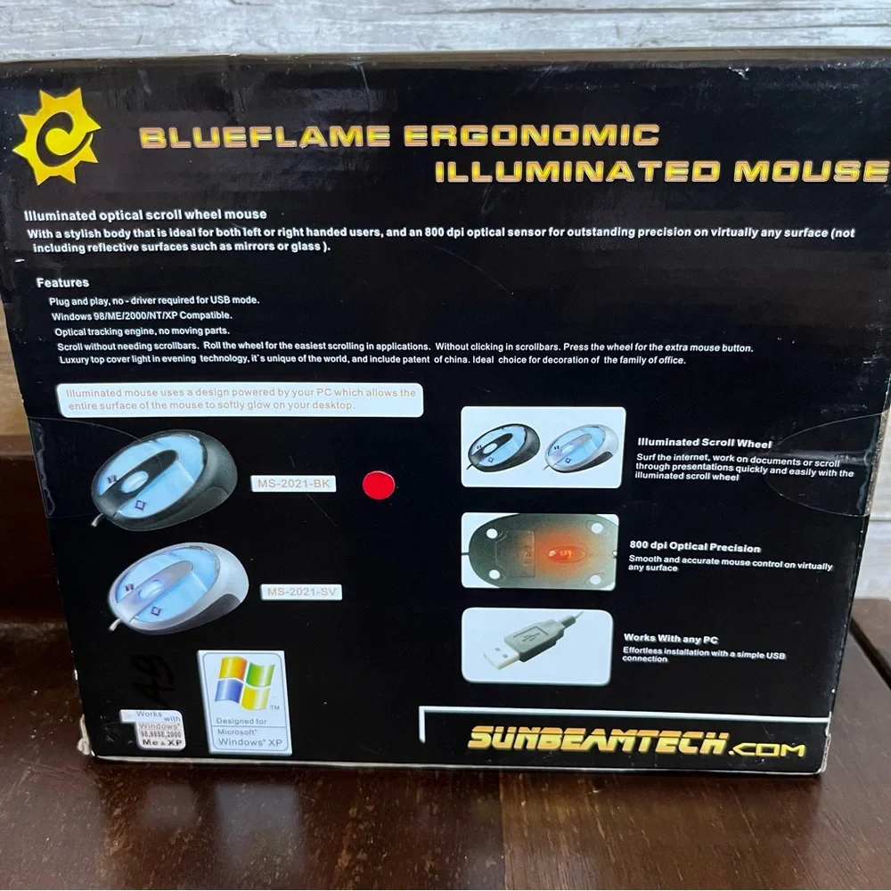 Blue flame Ergonomic Illuminated Mouse- New & Sealed In Box